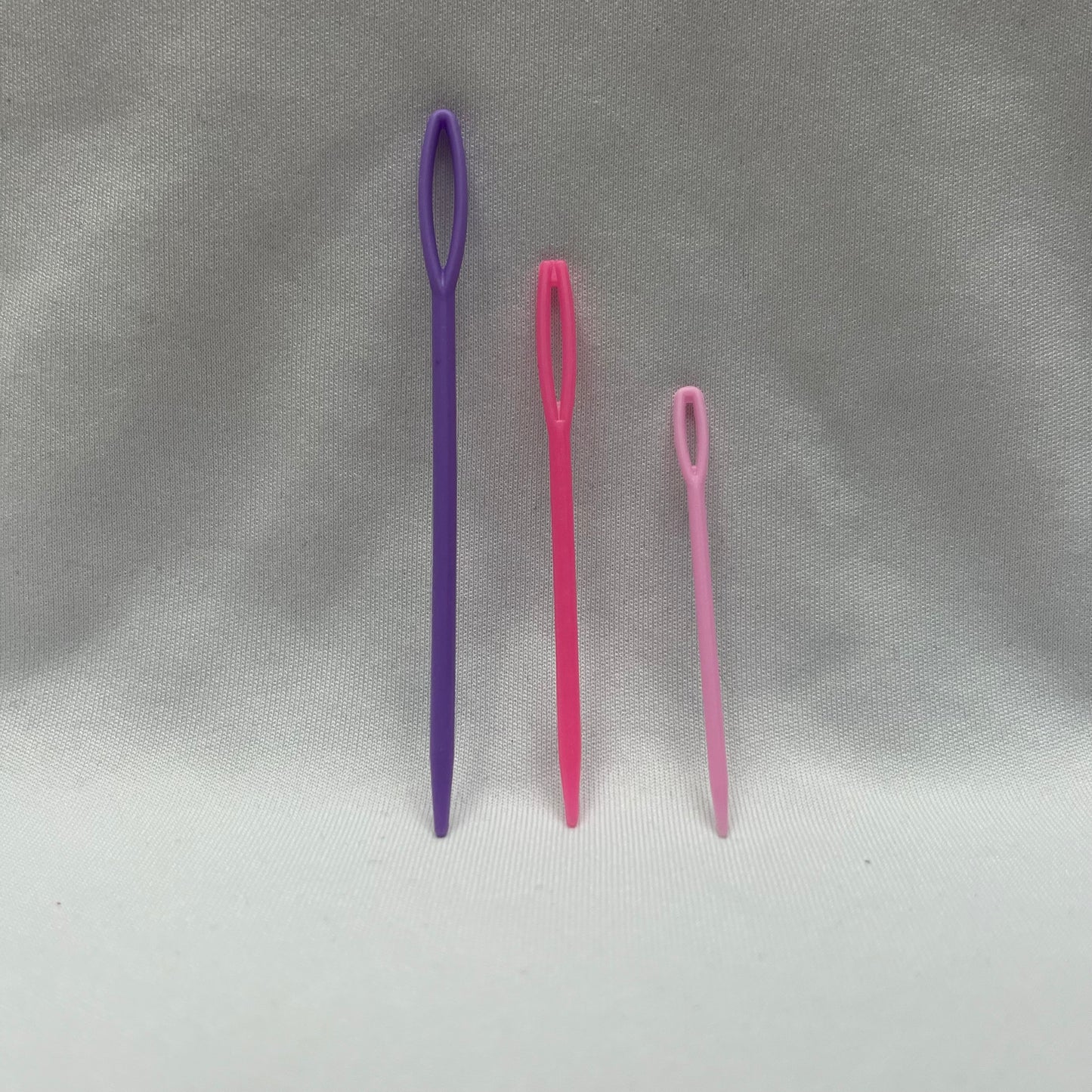 Darning Needles - Plastic