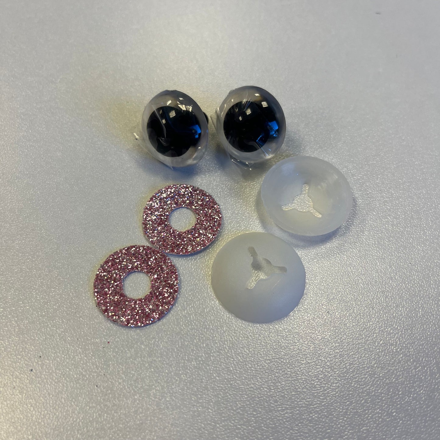 20mm Safety Eyes - Glitter Pink