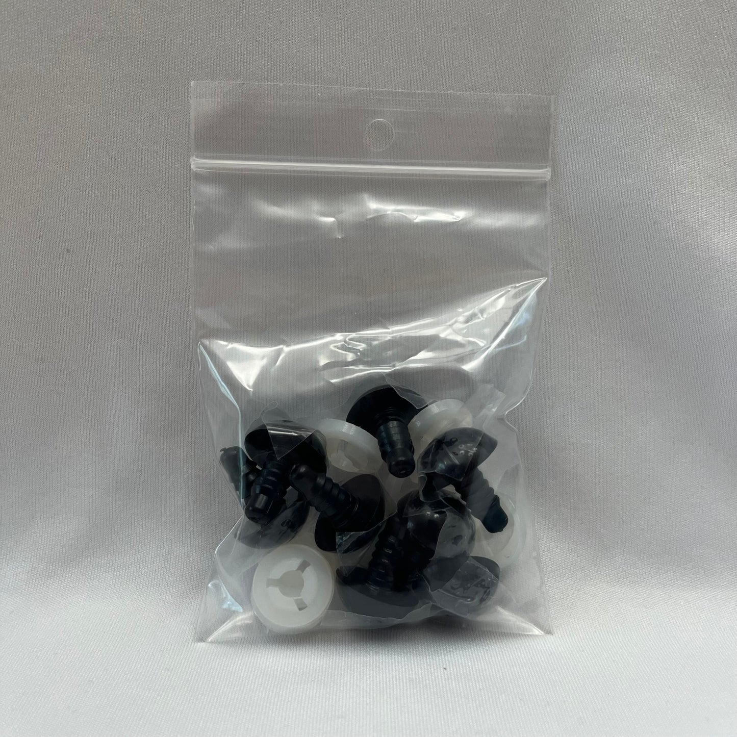 18mm Safety Eyes - Black