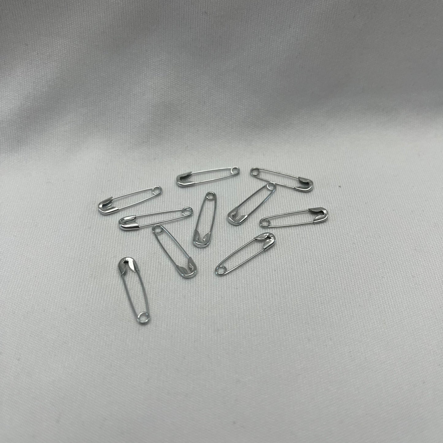 Safety Pins - mini