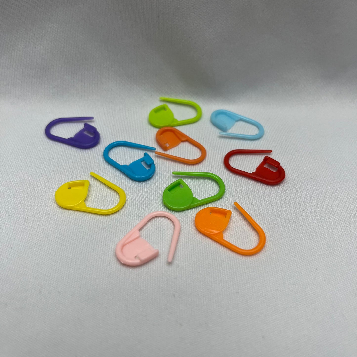 Plastic Stitch Markers