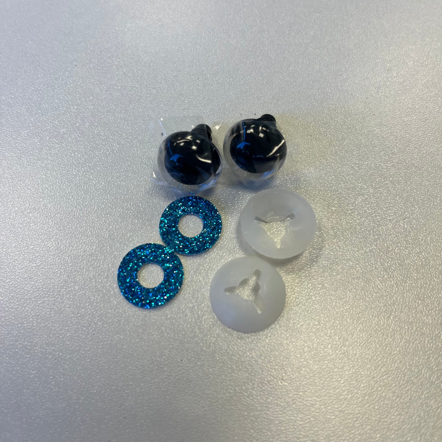 16mm Safety Eyes - Glitter Blue