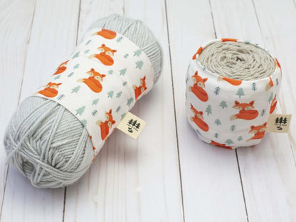 Fox & Pine Stitches Yarn Sweater - Friendly Fox