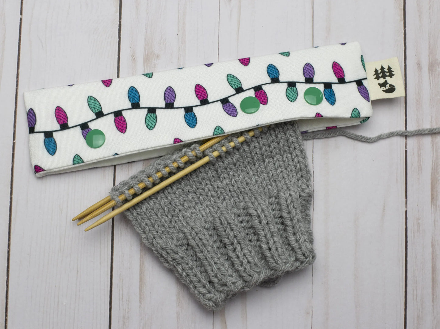 Fox & Pine Stitches Douple Pointed Needle Holder - Merry & Bright