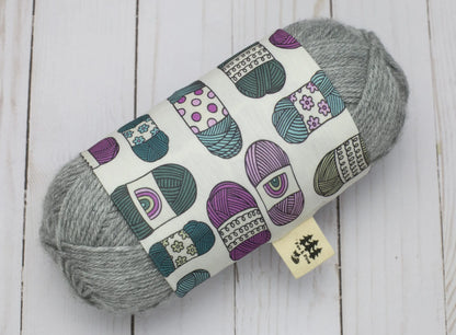 Fox & Pine Stitches Yarn Sweater - Yarn Skein