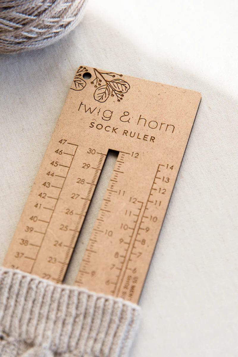 Twig & Horn Sock Ruler