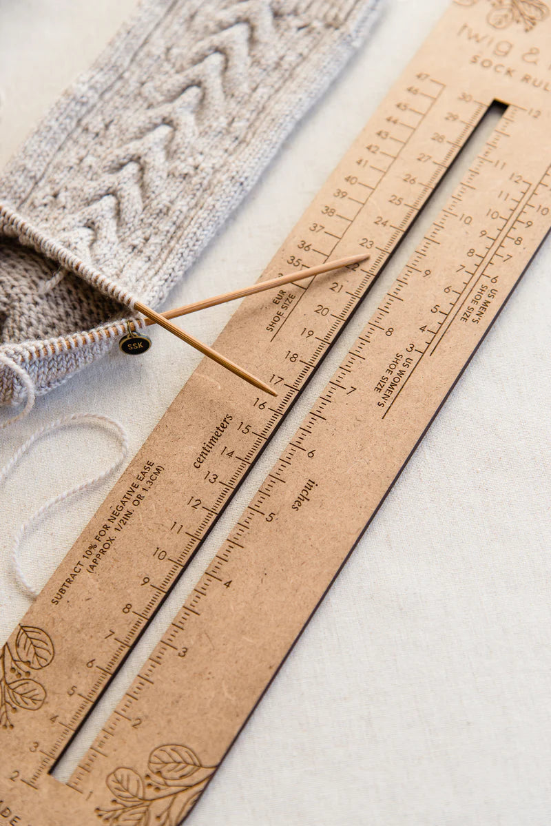 Twig & Horn Sock Ruler