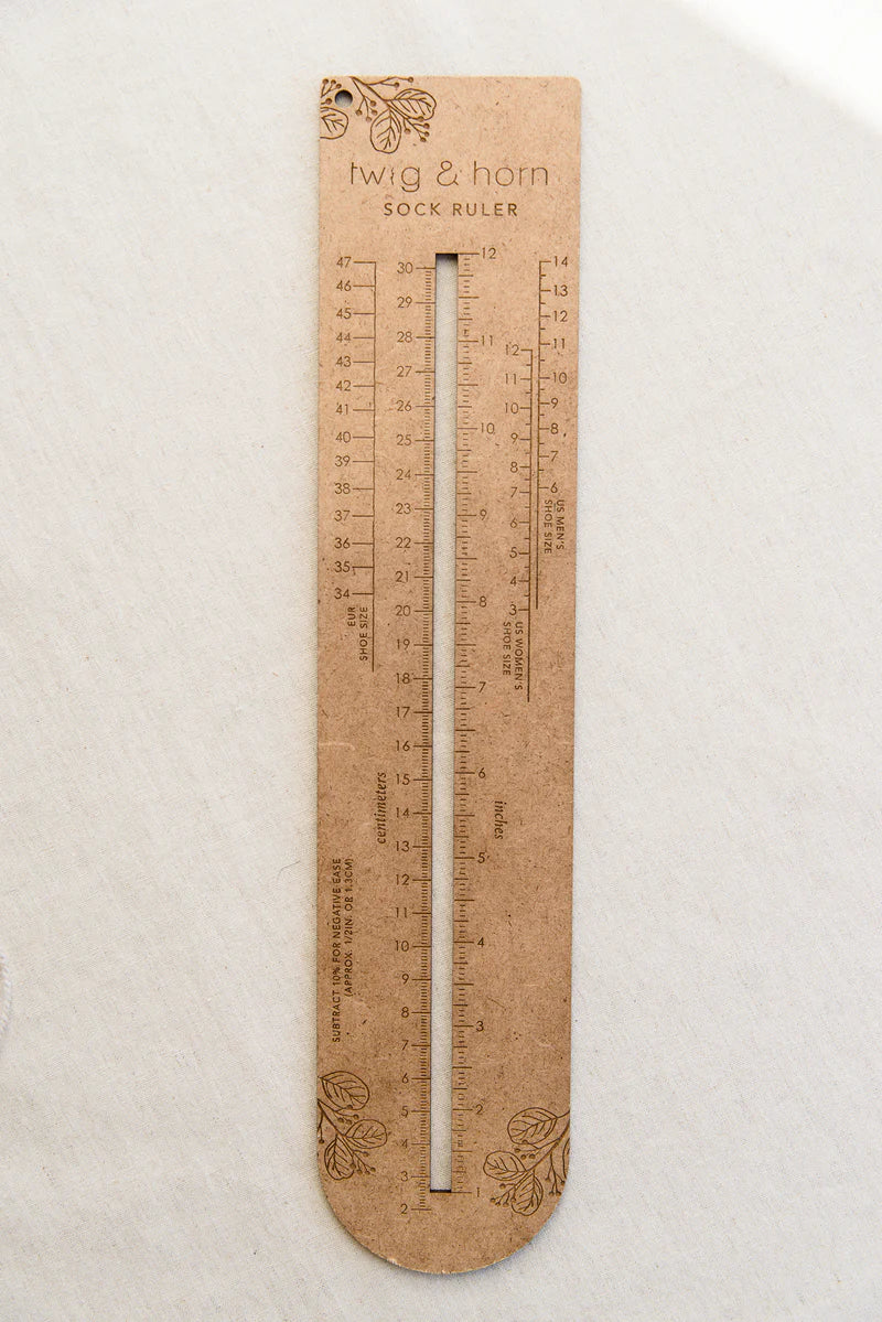 Twig & Horn Sock Ruler