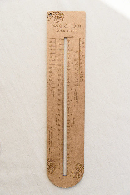 Twig & Horn Sock Ruler