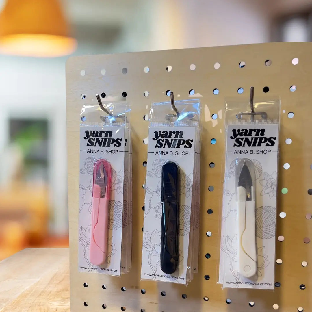 Anna B. Shop Yarn Snips – Portable Mini Scissors with Protective Cover