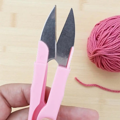 Anna B. Shop Yarn Snips – Portable Mini Scissors with Protective Cover